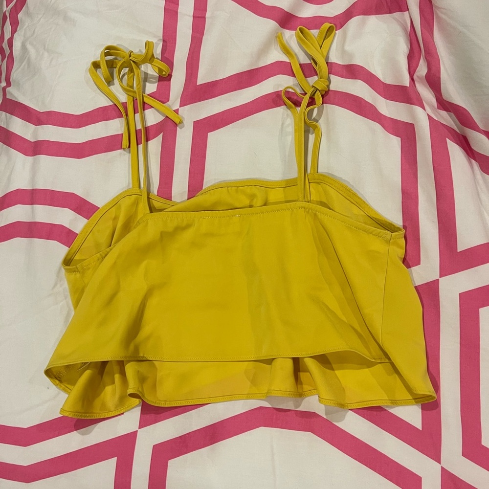 Superdown (Revolve) Cropped Yellow Tank Top - image 6